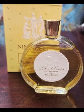 Vintage Nina Ricci L'Air Du Temps Perfume Paris Collectable Bottle Fragrance